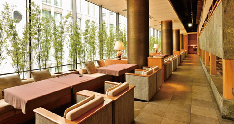 日月火ZOE銀座店